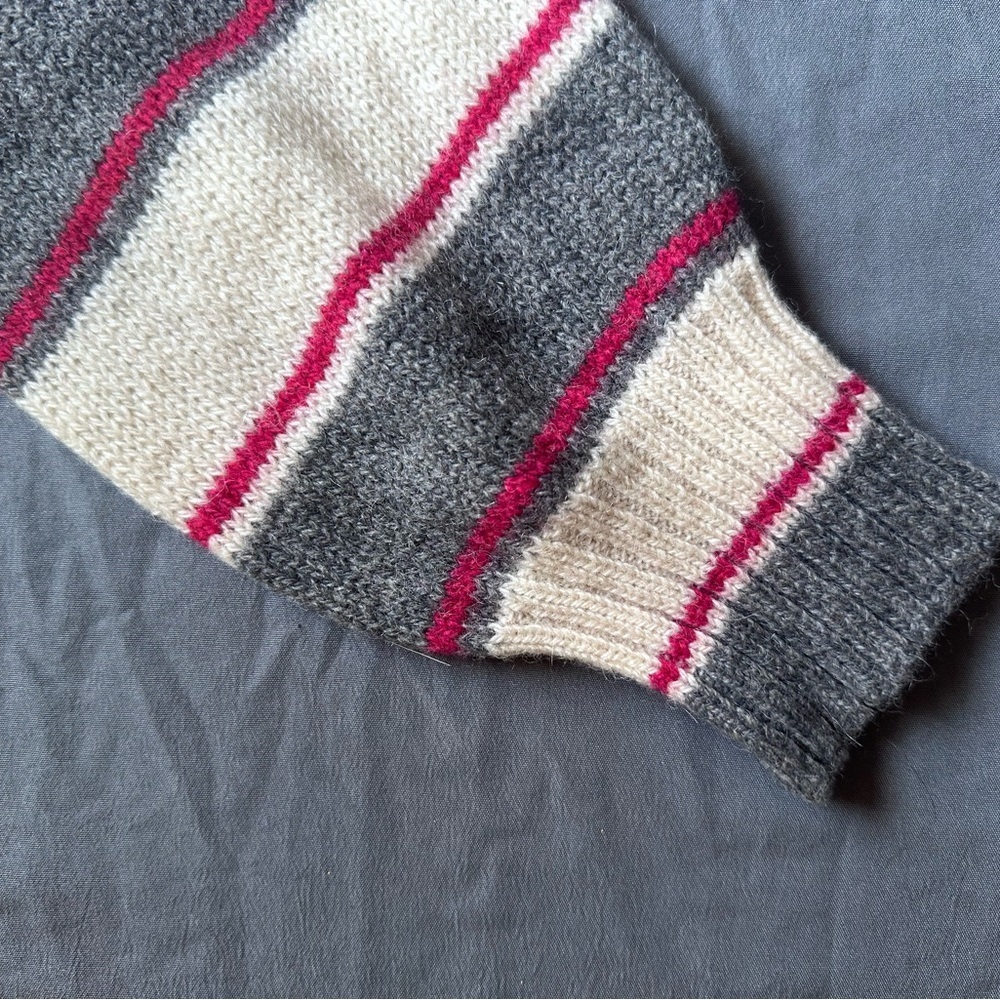 Woolrich Gray And Red Crewneck Sweater With Strip… - image 8